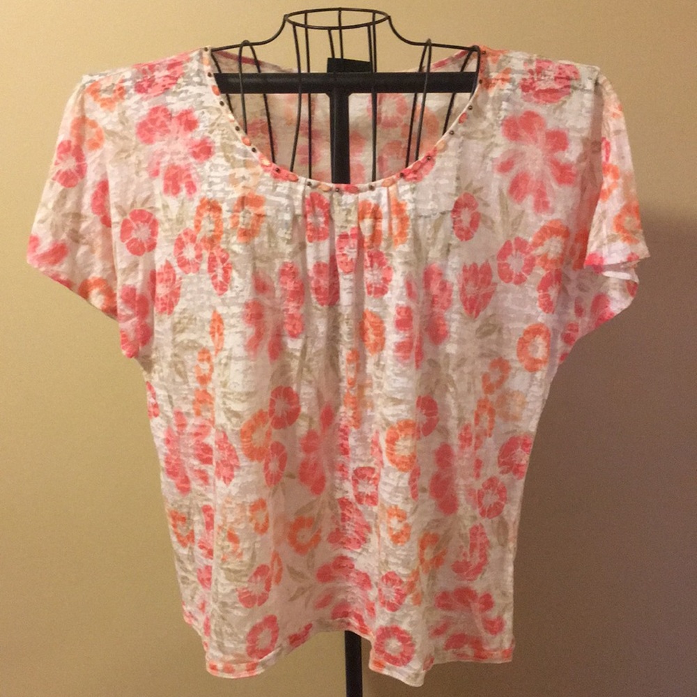 ✂️ LARK LANE Beautiful semi sheer floral top OS L-XL 14+ Fit